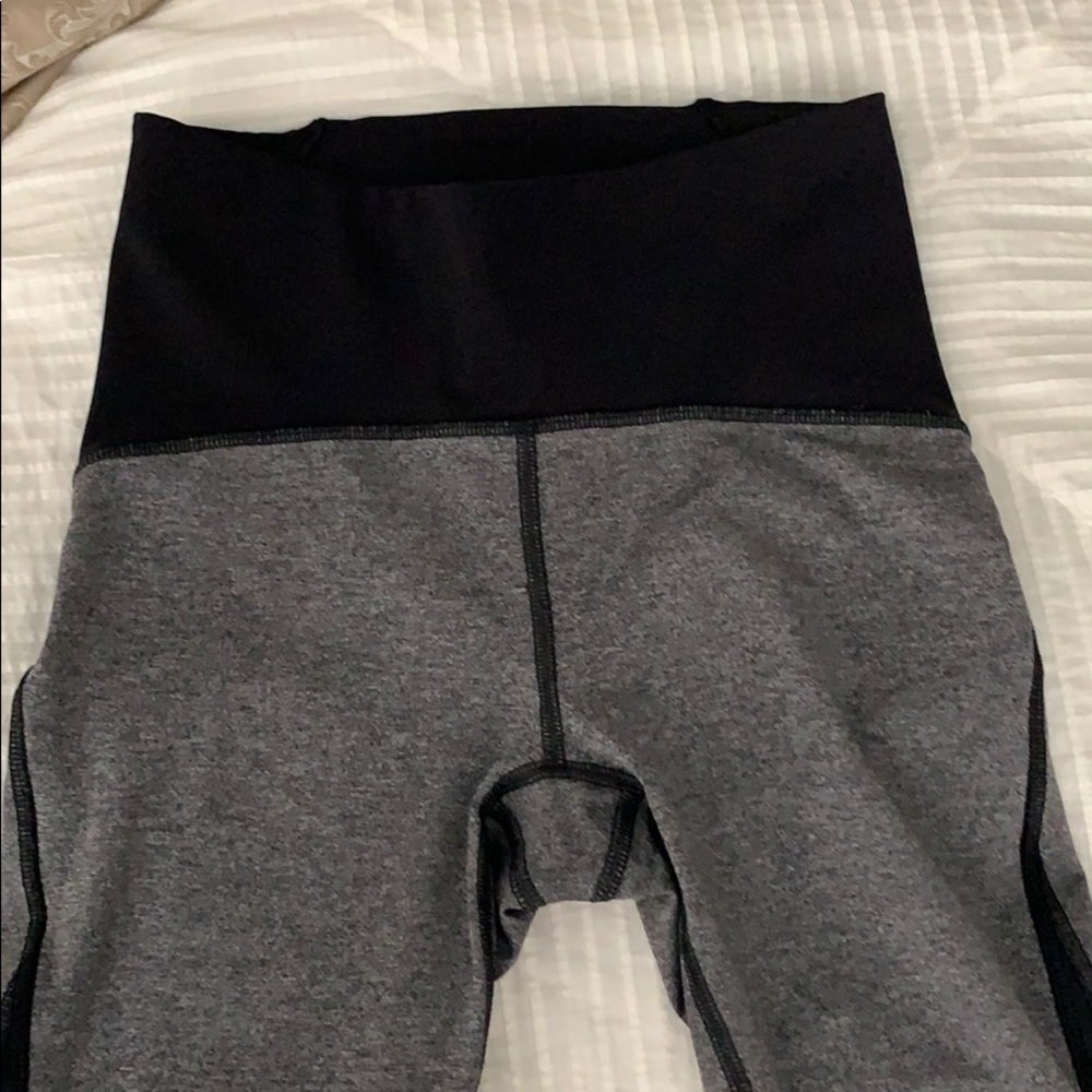 Lululemon capris